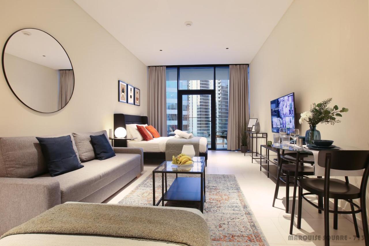 דובאי Luxury Studios With Burj Khalifa Or Canal View In Downtown - Marquise Square Tower מראה חיצוני תמונה