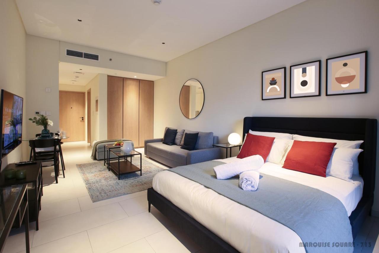 דובאי Luxury Studios With Burj Khalifa Or Canal View In Downtown - Marquise Square Tower מראה חיצוני תמונה