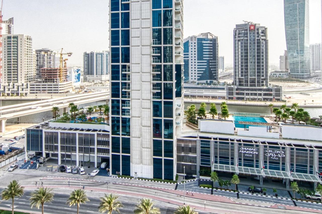 דובאי Luxury Studios With Burj Khalifa Or Canal View In Downtown - Marquise Square Tower מראה חיצוני תמונה