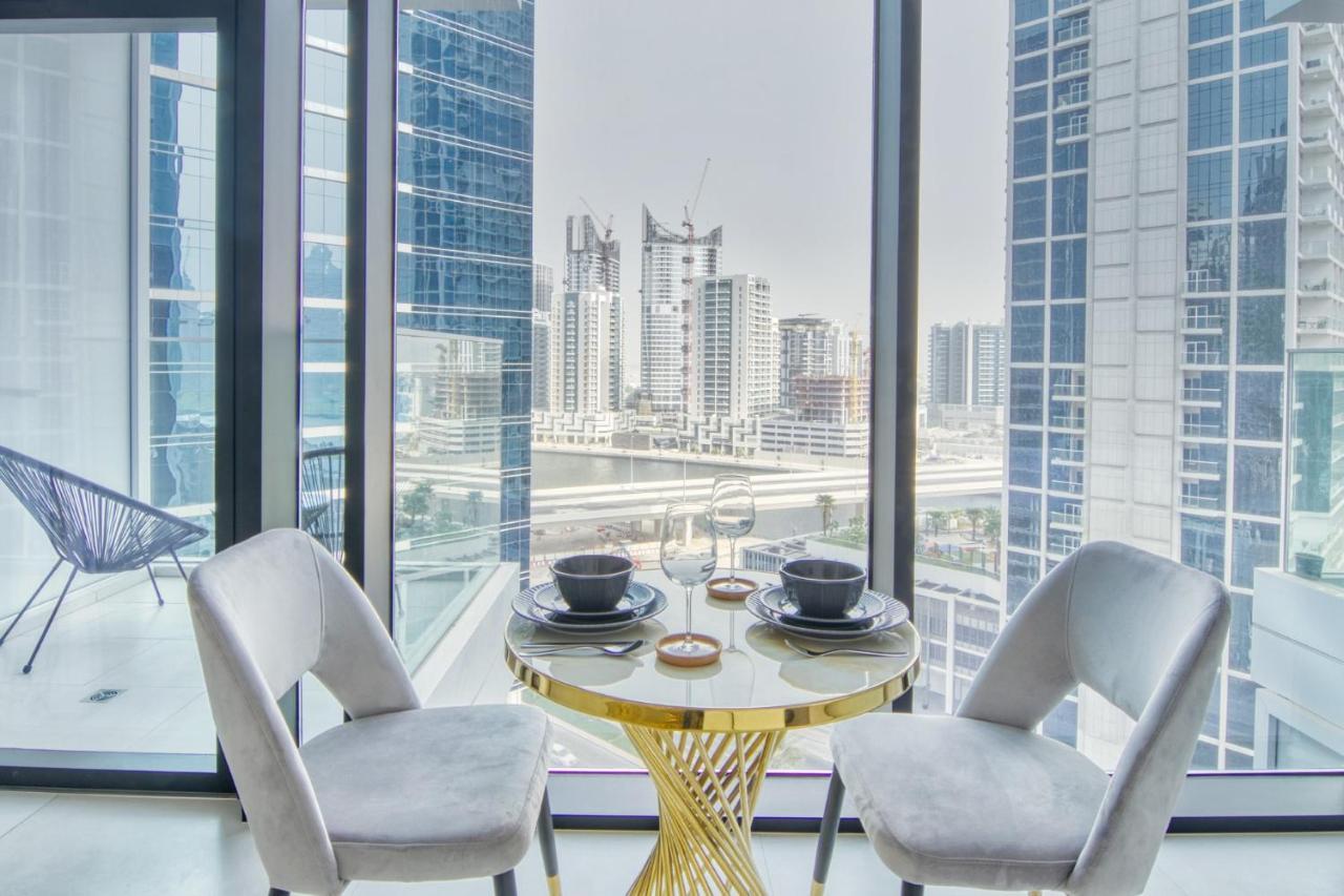 דובאי Luxury Studios With Burj Khalifa Or Canal View In Downtown - Marquise Square Tower מראה חיצוני תמונה