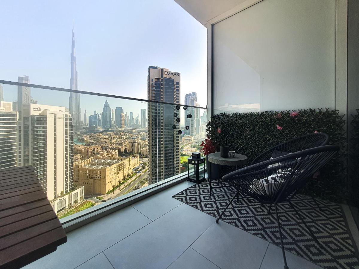 דובאי Luxury Studios With Burj Khalifa Or Canal View In Downtown - Marquise Square Tower מראה חיצוני תמונה