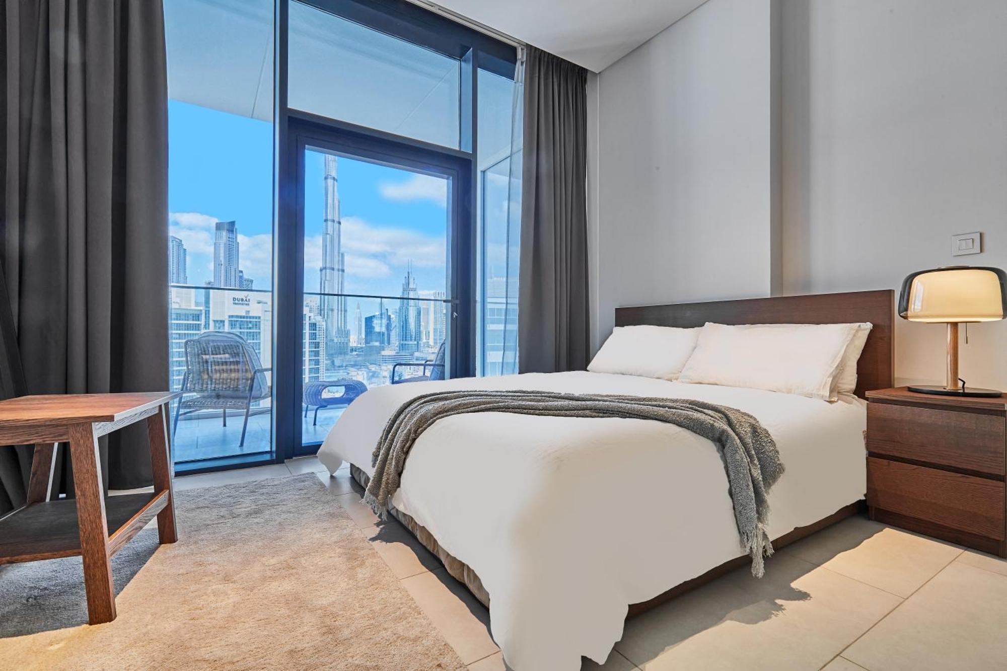 דובאי Luxury Studios With Burj Khalifa Or Canal View In Downtown - Marquise Square Tower מראה חיצוני תמונה