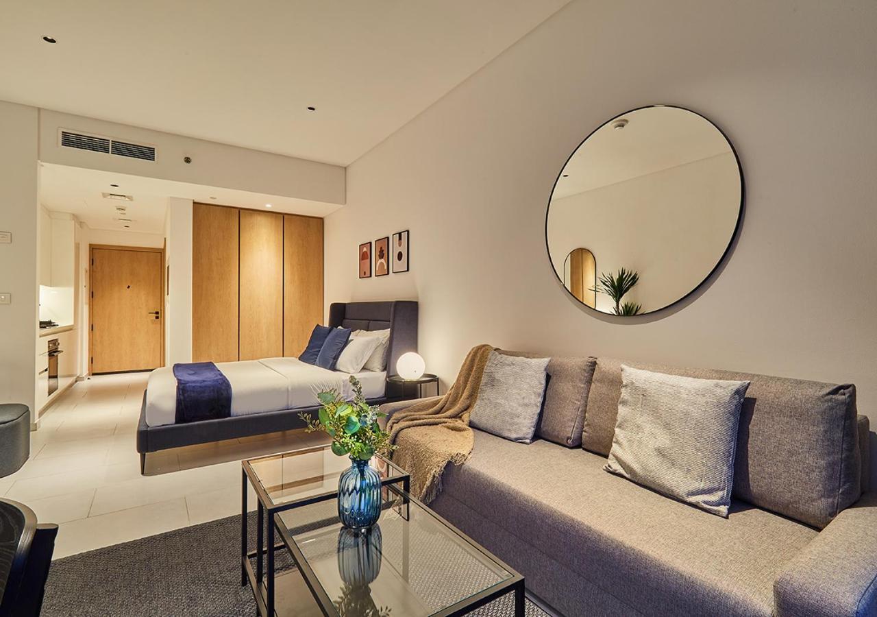 דובאי Luxury Studios With Burj Khalifa Or Canal View In Downtown - Marquise Square Tower מראה חיצוני תמונה