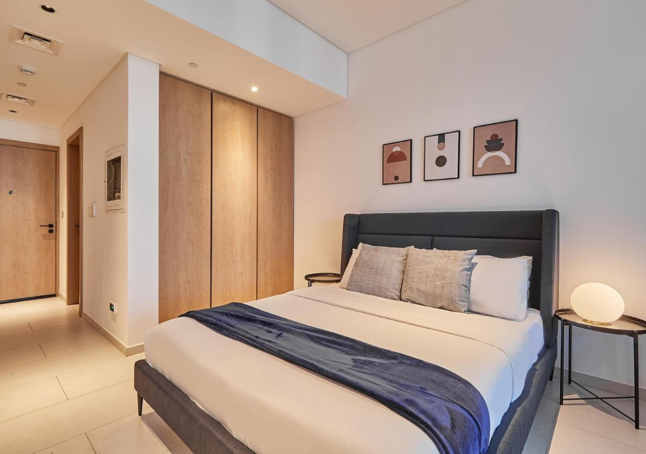 דובאי Luxury Studios With Burj Khalifa Or Canal View In Downtown - Marquise Square Tower מראה חיצוני תמונה