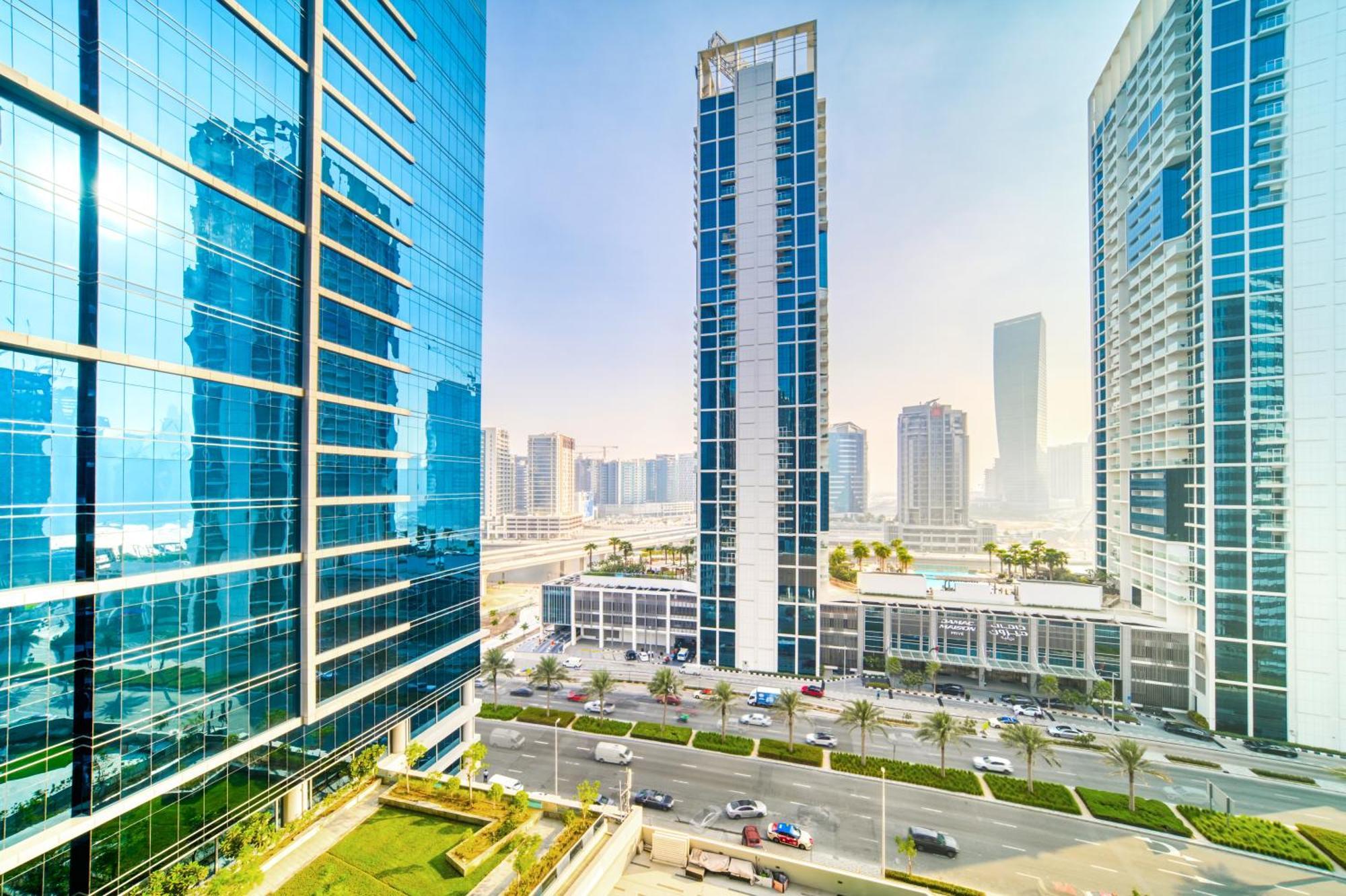 דובאי Luxury Studios With Burj Khalifa Or Canal View In Downtown - Marquise Square Tower מראה חיצוני תמונה