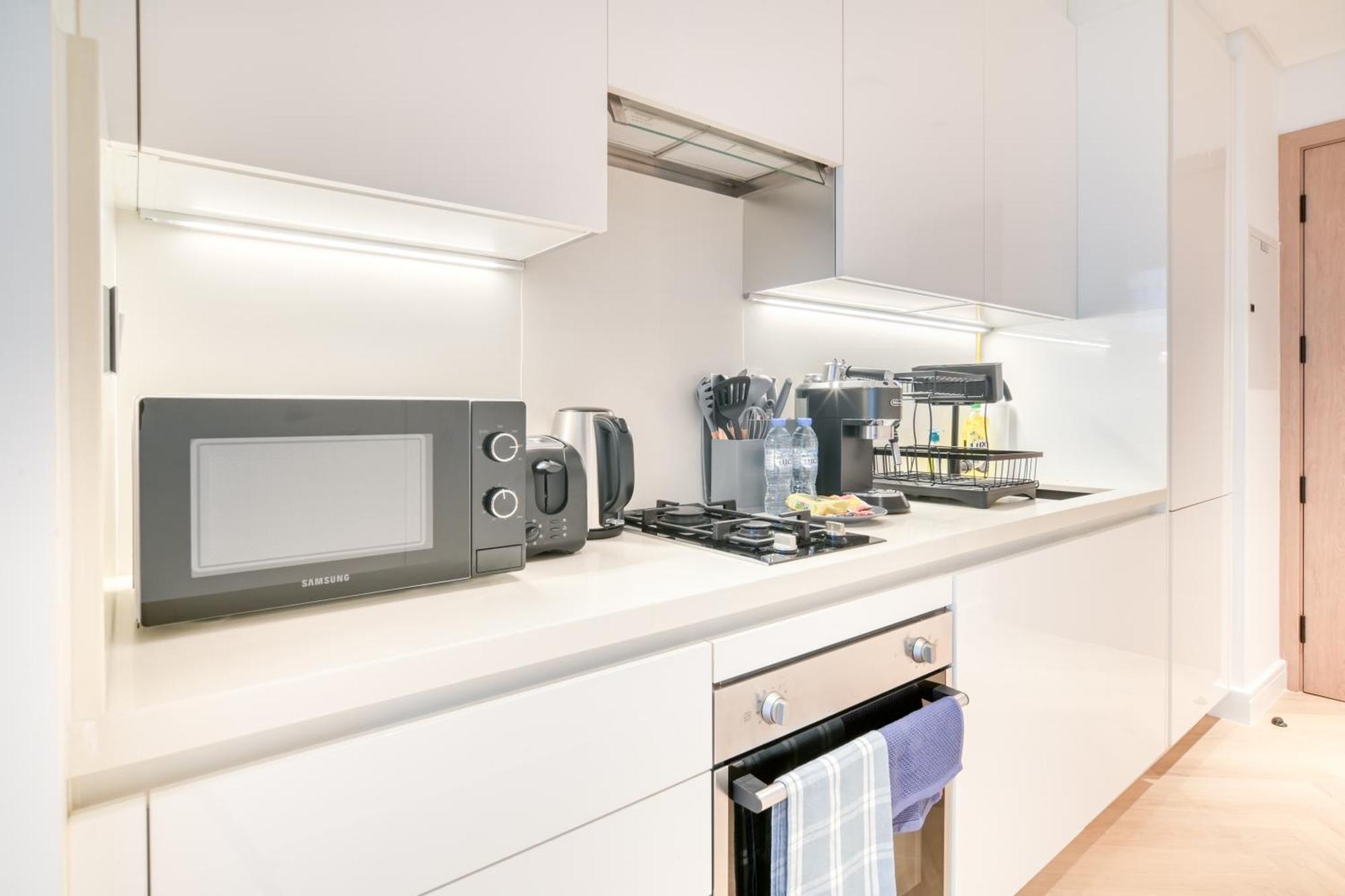 דובאי Luxury Studios With Burj Khalifa Or Canal View In Downtown - Marquise Square Tower מראה חיצוני תמונה