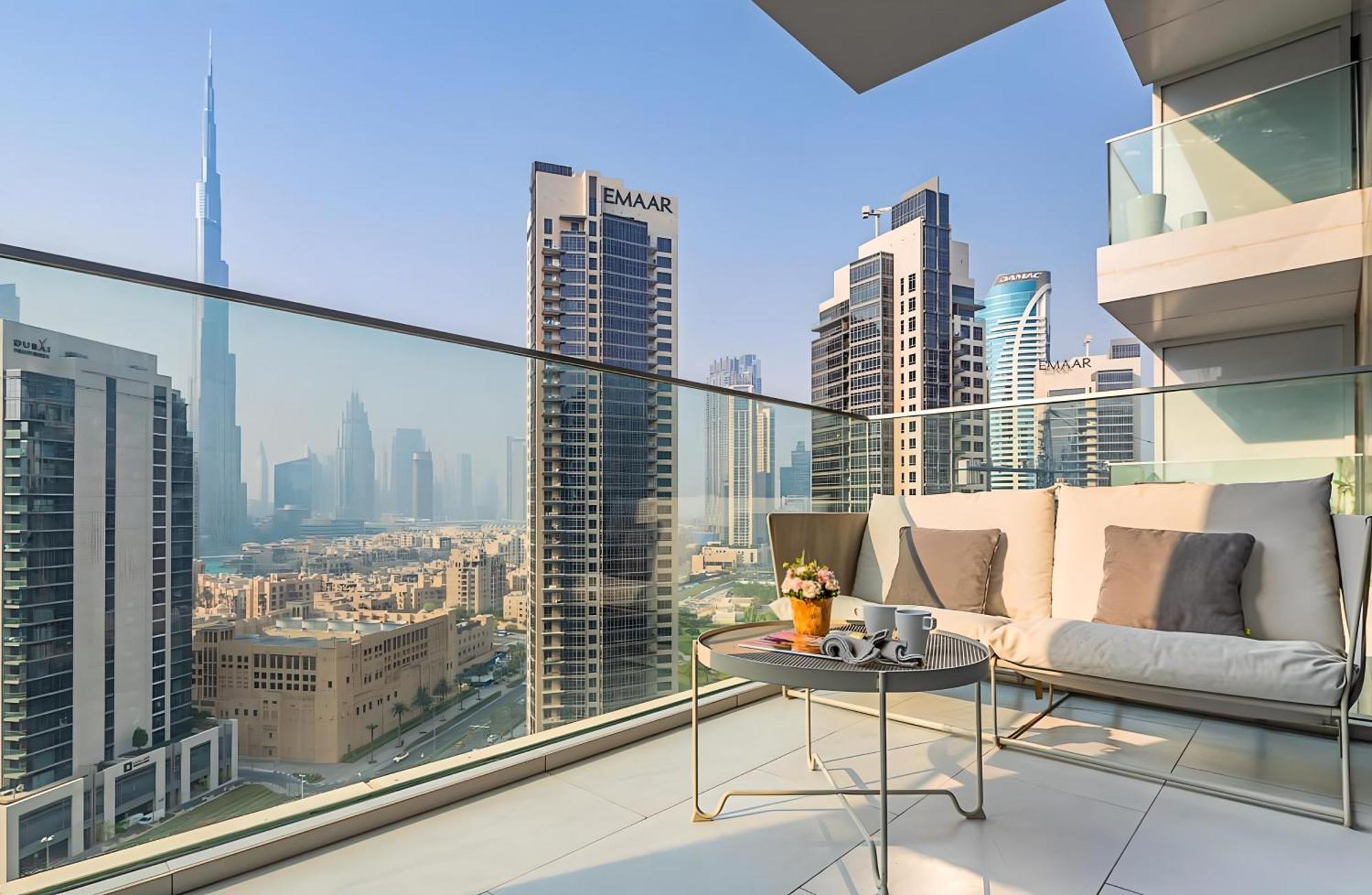 דובאי Luxury Studios With Burj Khalifa Or Canal View In Downtown - Marquise Square Tower מראה חיצוני תמונה